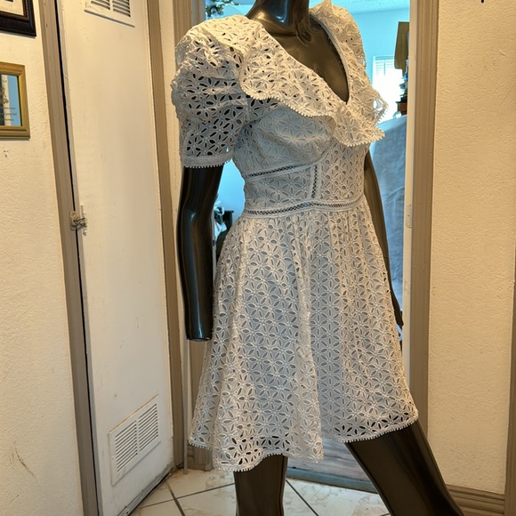 Self Portrait New dress - Picture 8 of 15